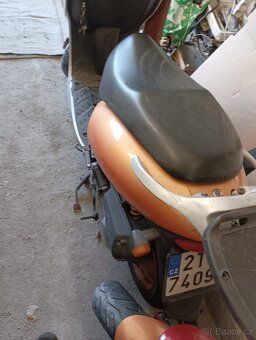 Yuki rally ( moto zeta ) - 5