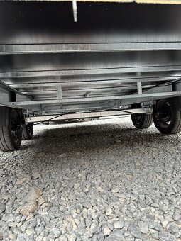 Moderní FoodTruck 4x2,5m - 5