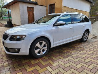 Škoda Octavia III kombi DSG 81KW klima vyhř. sedadla - 5