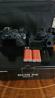 Canon EOS R6 Mark II - 5