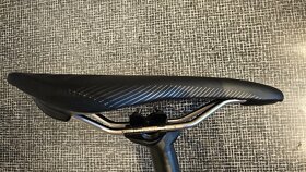 Oval Concepts gravel sedlo a sedlovka 27.2x300mm - 5