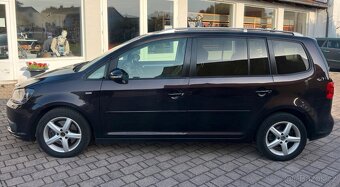 Volkswagen Touran Life 7mist 2.0l diesel model 2014 Navi - 5