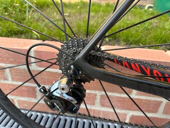 Silnička Canyon ultimate CF SLX - 5