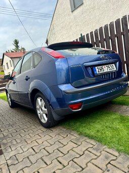 Ford Focus 2 Ghia předfacelift - 5