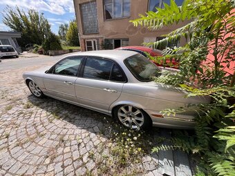 Jaguar XJ 3.0i RHD - 5