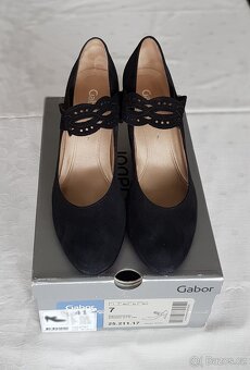 Černé společenské lodičky – značka GABOR - 5