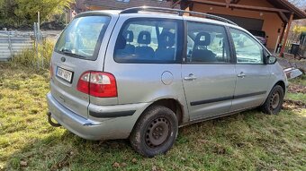 Ford Galaxy 1.9 tdi 85kw ghia rok 02 - 5