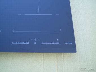 Indukční varná deska Electrolux EHH9967FOZ/AEG HK956970FB - 5