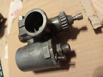 Jawa Robot , ČZ 125  karburátor Jikov 2916 - 5