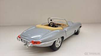 1:18 JAGUAR E CABRIO, 1 - 5