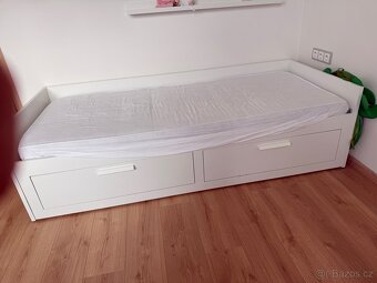 Prodám použitou postel z IKEA - 5