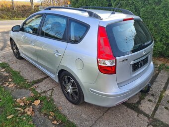 Hyundai i30 CW 1.4 i_80 kW - 5