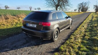 Audi A3 8p S-LINE SPORTBACK 2.0 tdi 103 kw - 5
