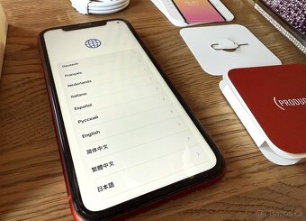 Prodám iPhone XR 128 GB červený - TOP stav, komplet balení - 5