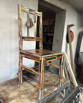 Zidle z pastelek - 5