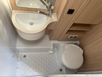 Obytné auto Burstner Lyseo A 700-6 osob, odp. DPH - 5