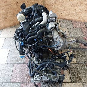 Ford Transit Mk8, Custom 2.0 Ecoblue - motor BKFB - 5