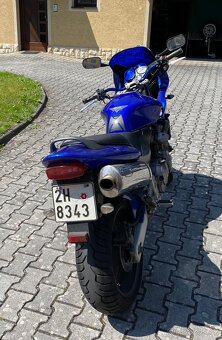 Honda Hornet CB 600F - 5