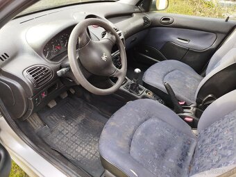 Peugeot 206 - 5