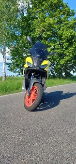 Aprilia SR GT 125 - 5