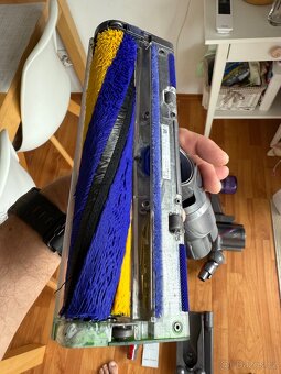 Dyson V15 Detect Absolute v záruce bezdrátový vysavač - 5