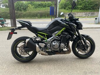 Kawasaki Z900 - 5
