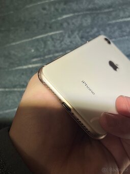 Prodam iPhone 8 64 GB - 5