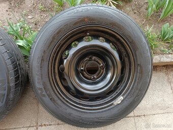kola + pneu 195/65 R15 s dobrým letním vzorkem - 5