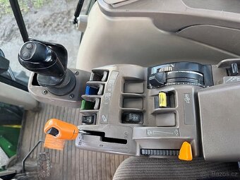 rok 2009 traktor top stavJohn Deere 6430 Premium - 5