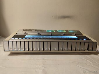 GRUNDIG RTV-820 - 5