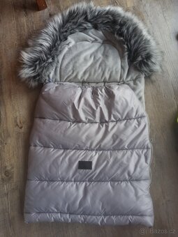 Kombinovaný kočárek Jasmine Bennetta Classic - 5