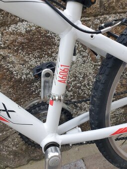 Kolo Leader Fox 24, Al - 5