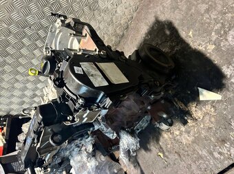 Ford S-Max MK2 motor T8CJ - 5