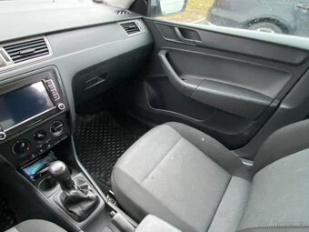 Škoda Rapid - 5