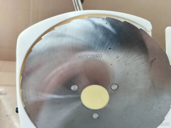 Ruční kráječ IDEAL 170 - 5