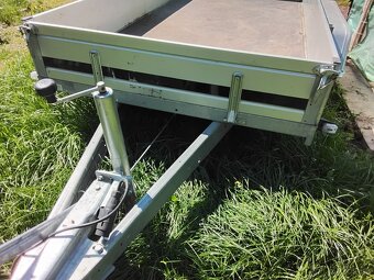 Prodám Tanatech 2700kg dvouosý - 5