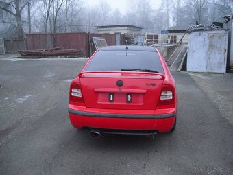 Skoda Octavia RS1 Cervena - 5