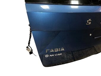 Páté dveře víko zadní modrá LG5W Škoda Fabia 3 FL kombi 20 - 5