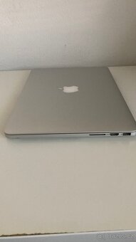 MacBook Pro 13” 2015, top stav - 5