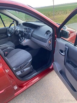 Renault scenic 1.6i 82kW   r. 2008 - 5