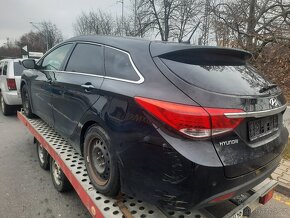 hyundai i40 kombi 2.0gdi rv2013 - 5