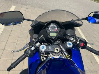 Suzuki SV1000 S - 5