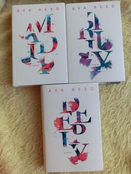 série-Ava Reed,L.Kneidl,T.Fisher,B.iosivoni - 5
