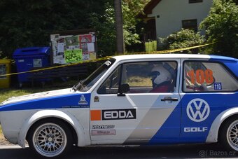 Zavodni VW Golf mk1 - 5