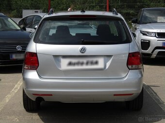Volkswagen Golf 1.6 TDi , 77 kW nafta, 2010 - 5