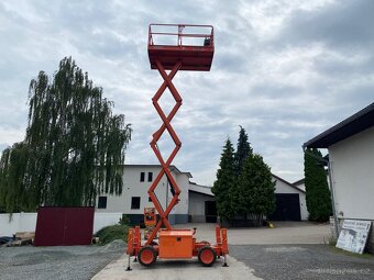 Terreni Nůžková Plošina JLG 260MRT - 5