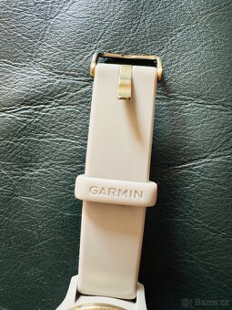 Garmin VENU 3S French Gray/Soft Gold Gray - 5