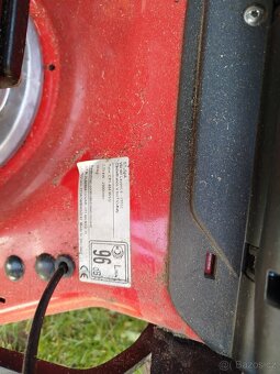 Pojezdová sekačka Vari s motorem Honda GCVx145 - 5