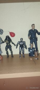 Kloubové figury a Avengers - 5