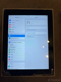 iPad 2 16gb + 3G Černy, rozbito sklo na ND - 5